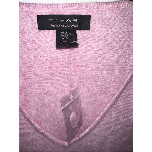 TAHARI 100% 2PLY-CASHMERE GREY SWEATER FRONT Pink LONG SLEEVE XL Retails $80 - Picture 3 of 5